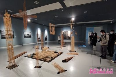 超60萬觀眾、破2.5億點(diǎn)擊量 '共生世界--2022濟(jì)南國際雙年展'圓滿閉幕，探索文化交融的盛宴